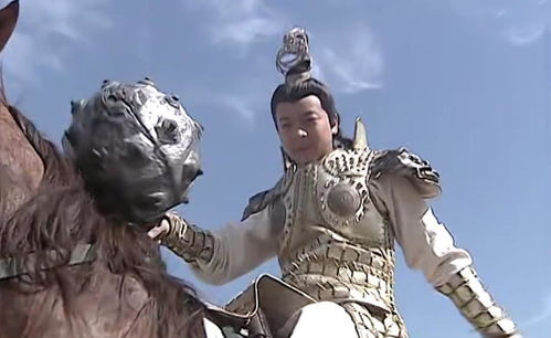 一根手指能戳倒李元霸,小说和电视里这四种人,才是真正大力士